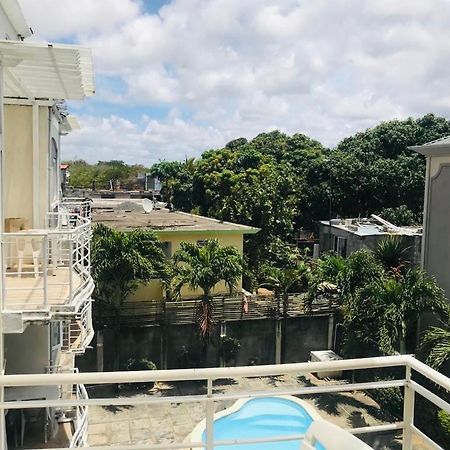 Studio- Grand Bay- 30 Meters From The Beach Exterior photo