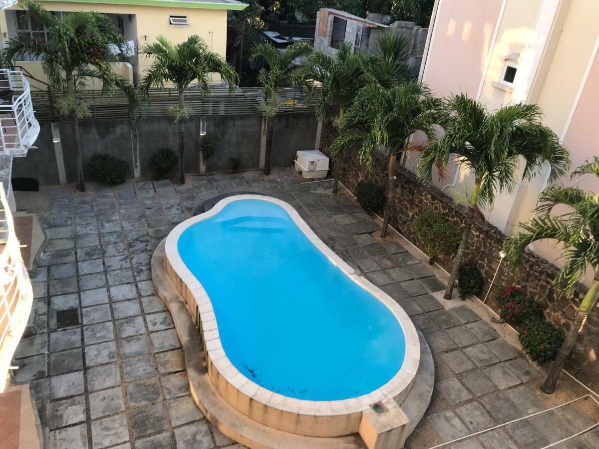 Studio- Grand Bay- 30 Meters From The Beach Exterior photo