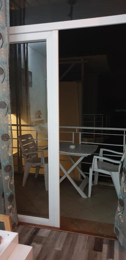 Studio- Grand Bay- 30 Meters From The Beach Exterior photo