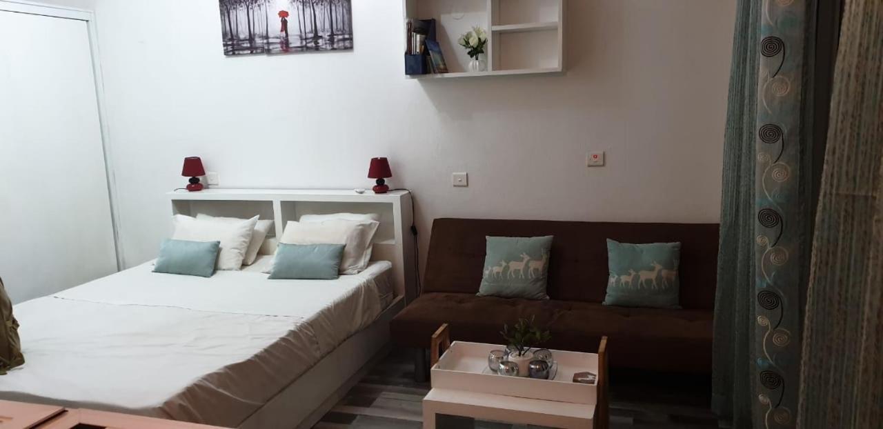 Studio- Grand Bay- 30 Meters From The Beach Exterior photo